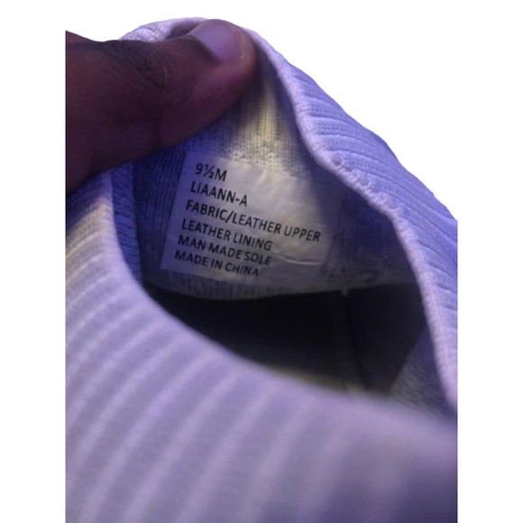 Antonio Melani SZ 9.5 M Women’s Blush Flower Embroidered Tennis Shoes Sneakers - Picture 2 of 6